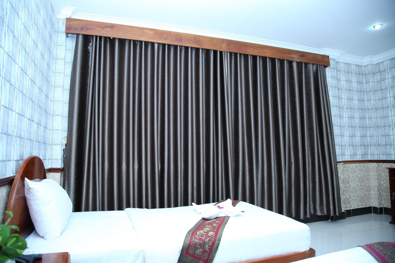 Holiday Hotel Μπατταμπάνγκ Εξωτερικό φωτογραφία