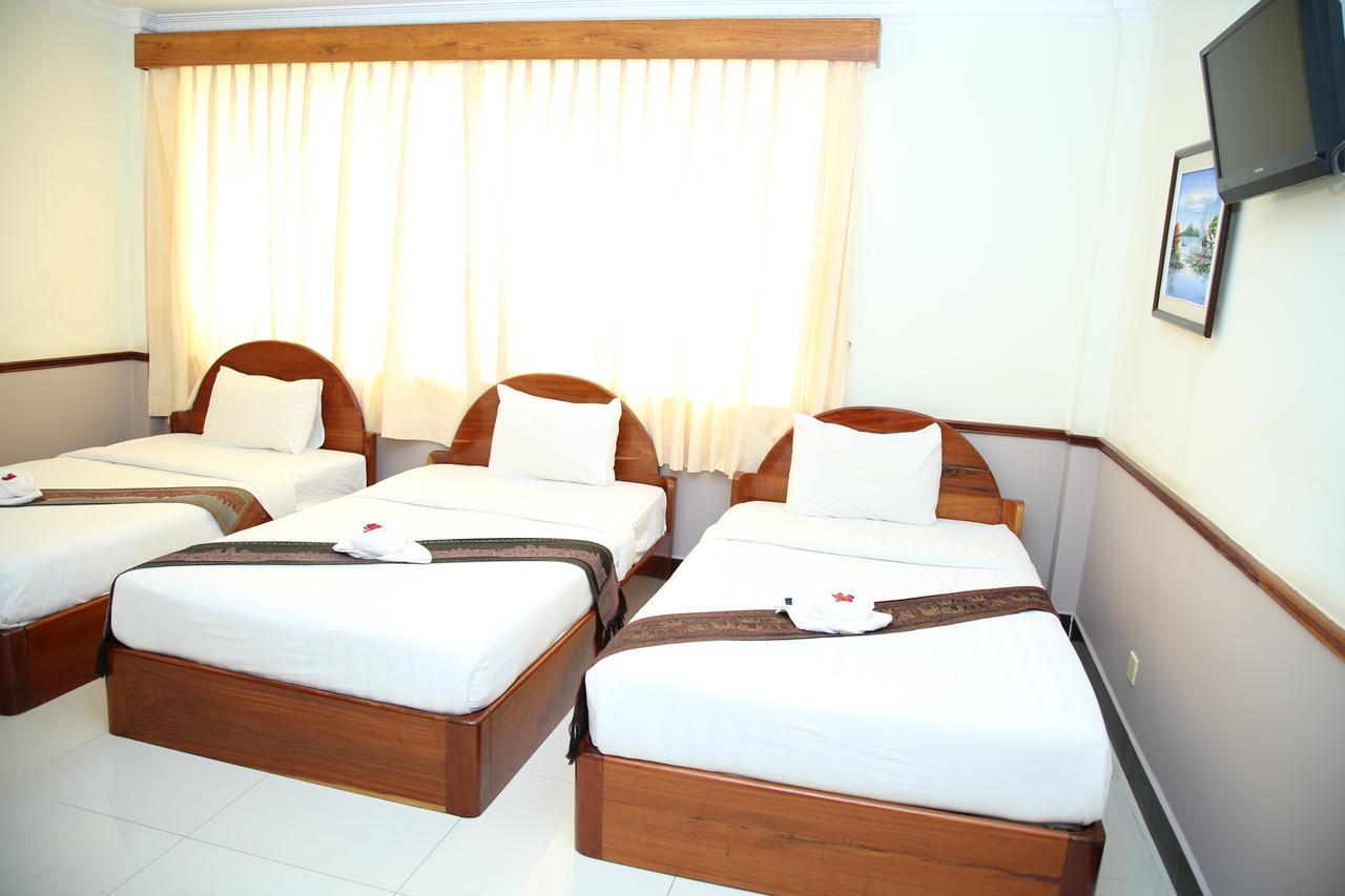 Holiday Hotel Μπατταμπάνγκ Εξωτερικό φωτογραφία