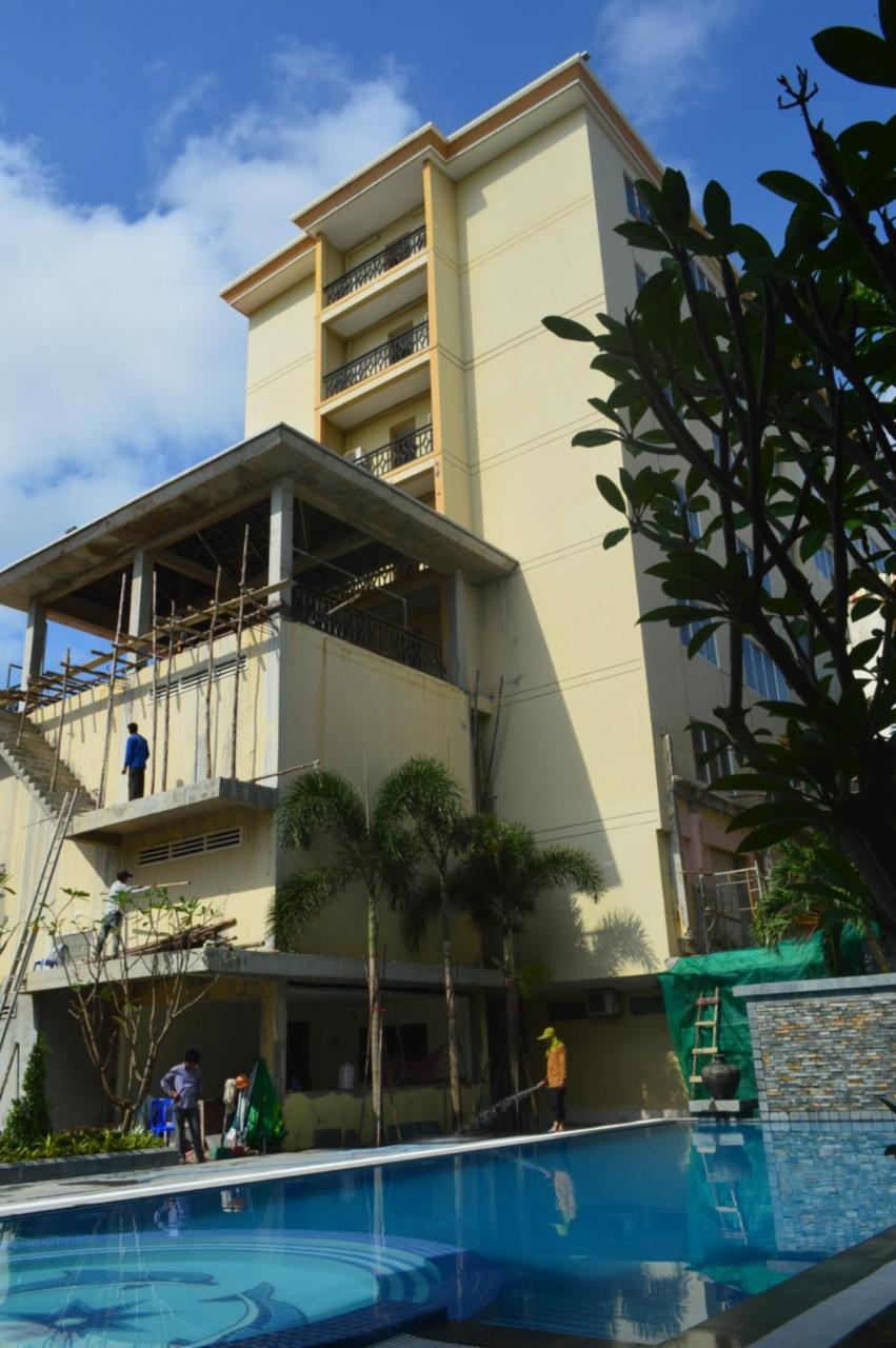Holiday Hotel Μπατταμπάνγκ Εξωτερικό φωτογραφία
