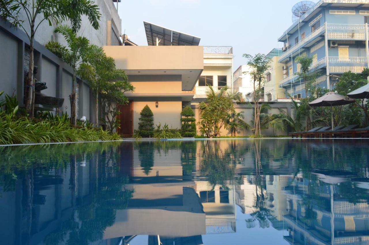 Holiday Hotel Μπατταμπάνγκ Εξωτερικό φωτογραφία