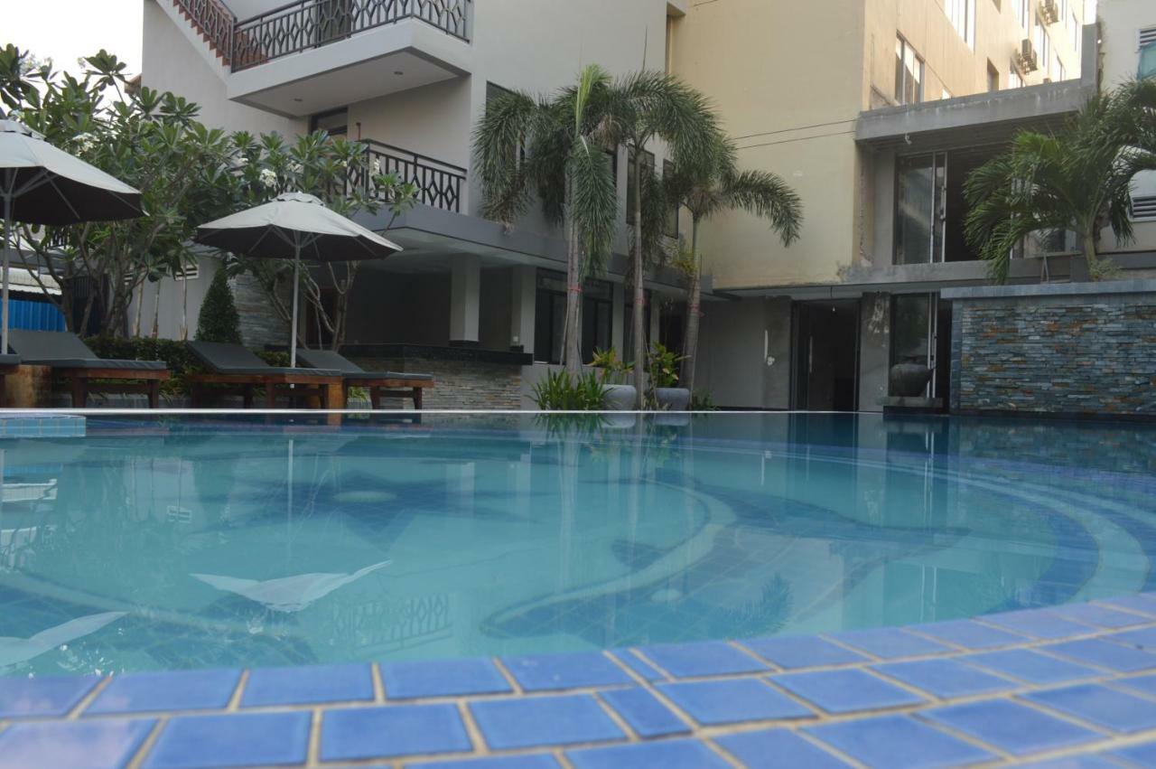 Holiday Hotel Μπατταμπάνγκ Εξωτερικό φωτογραφία