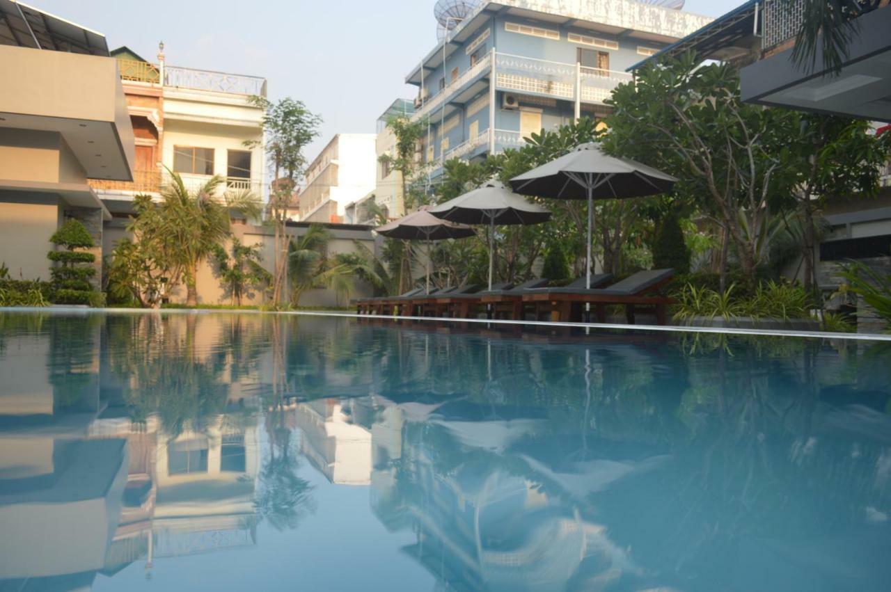 Holiday Hotel Μπατταμπάνγκ Εξωτερικό φωτογραφία